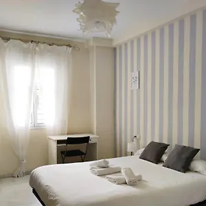 Apartamento Casa Torrijiano.parking Gratis!., Sevilla